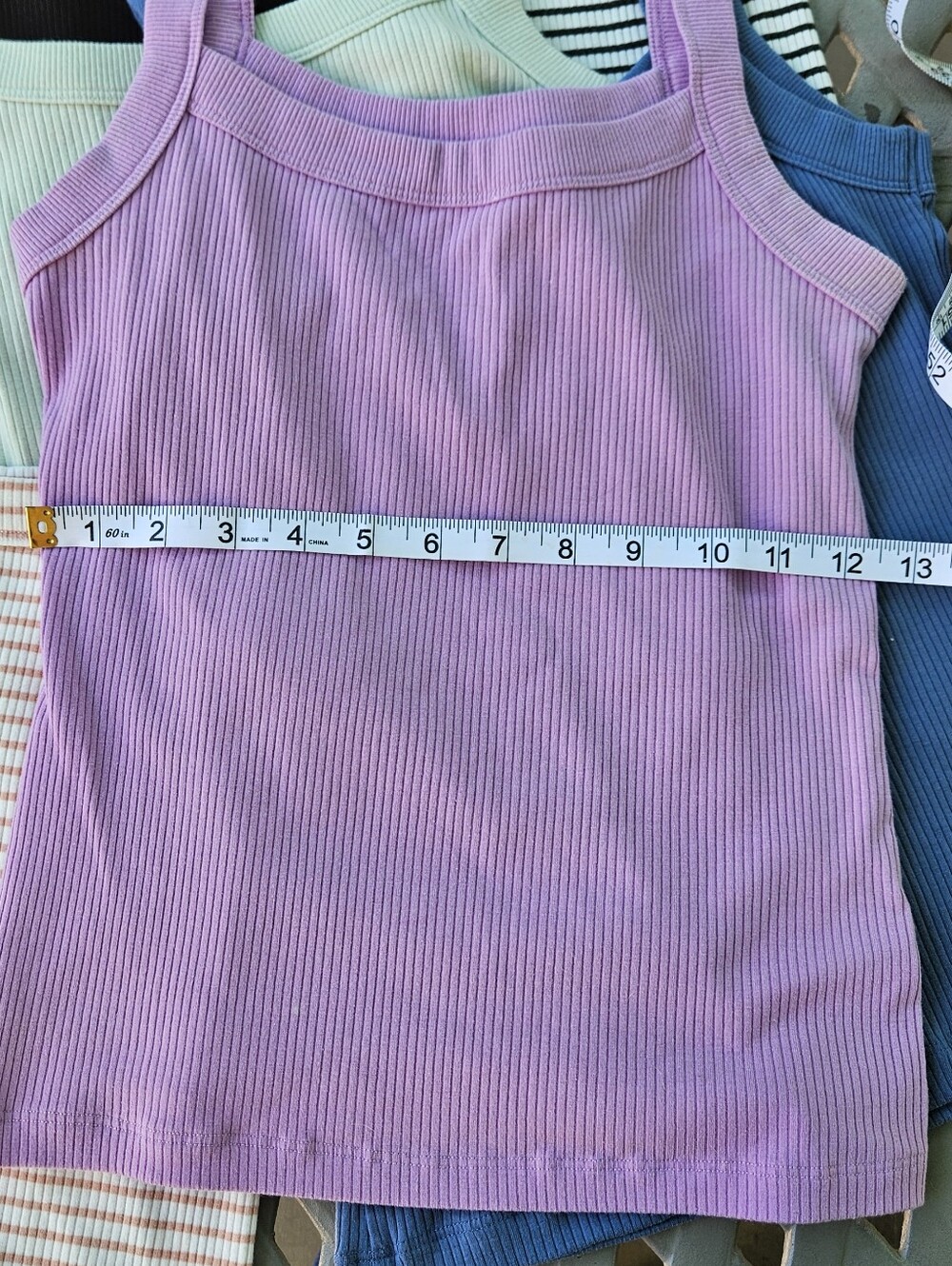 Lot Of 6 American Eagle Ribbed Tank Tops. All size Medium - Picture 6 of 6